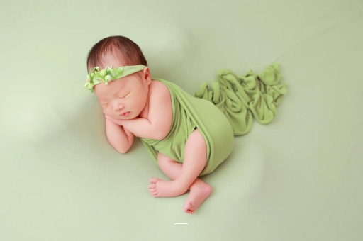 代怀包生男孩机构两个月宝宝发热